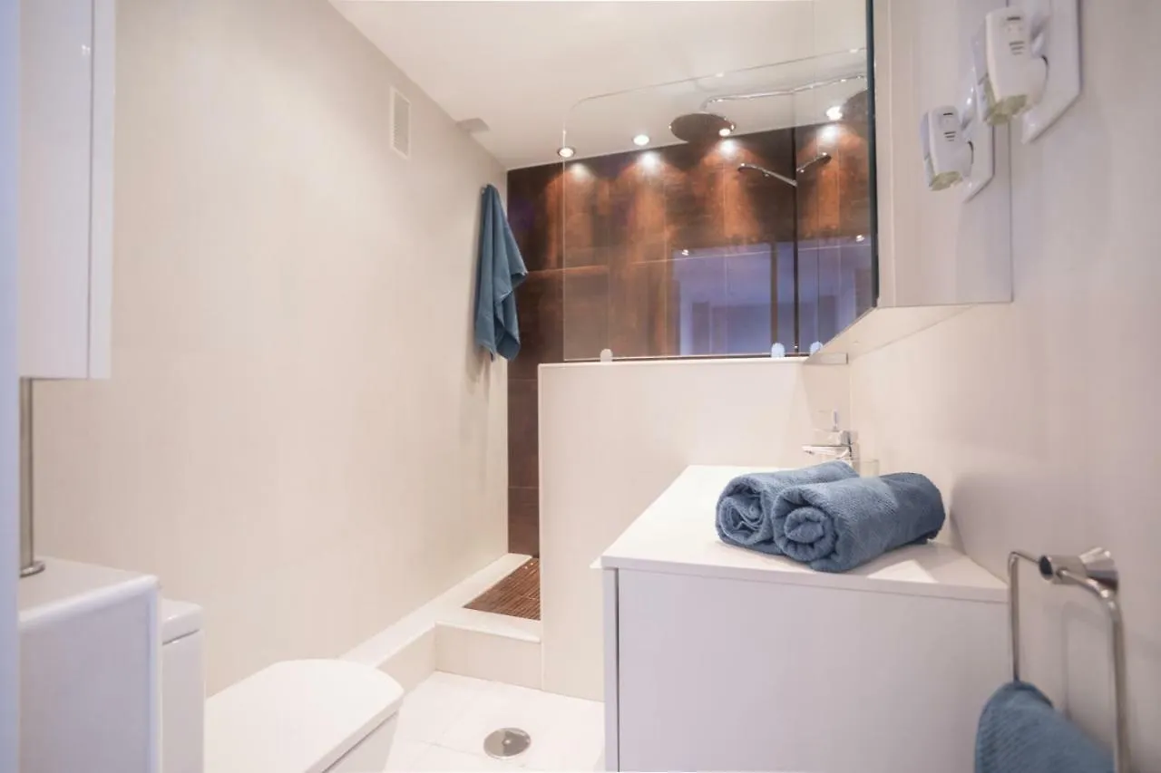 Malagueta Cool Beach Apartment Malaga 0*,